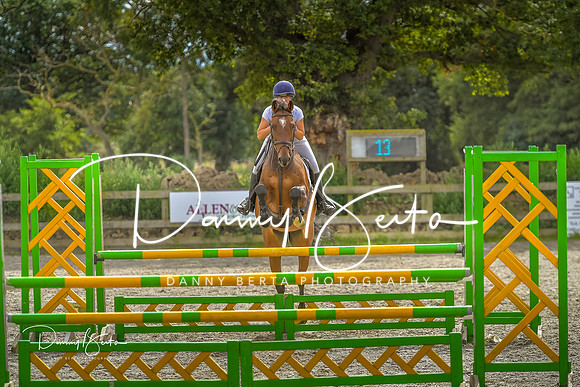 AC1_3688